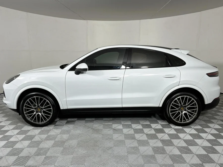 Used 2020 Porsche Cayenne coupe - WeBuyCars The Dome