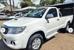 Used 2012 Toyota Hilux 3.0D-4D Xtra cab Raider