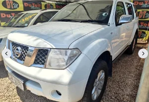Used 2006 Nissan Pathfinder 2.5dCi LE