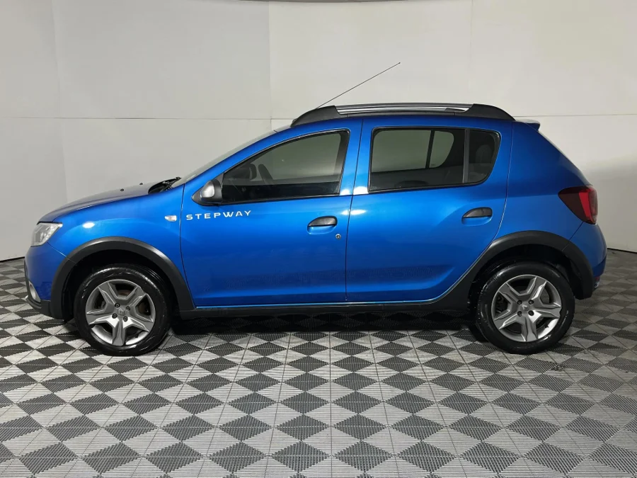 Used 2018 Renault Sandero 66kW turbo Stepway Expression - WeBuyCars Germiston