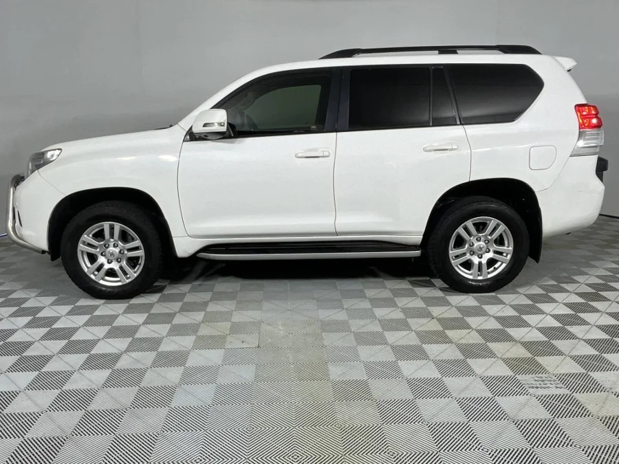Used 2013 Toyota Land Cruiser Prado 3.0DT VX - WeBuyCars Silverlakes