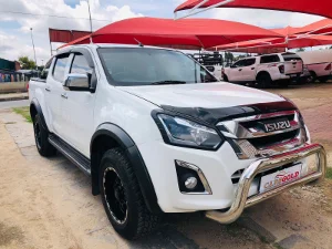 Used 2018 Isuzu KB 300D-Teq Extended cab LX auto