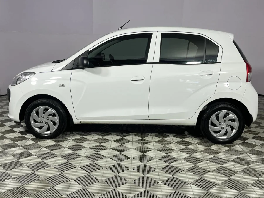Used 2022 Hyundai Atos 1.1 Motion auto - WeBuyCars Durban