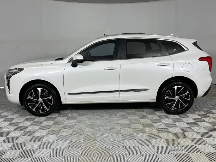 Used 2022 Haval Jolion 1.5T Luxury manual - WeBuyCars Silverlakes