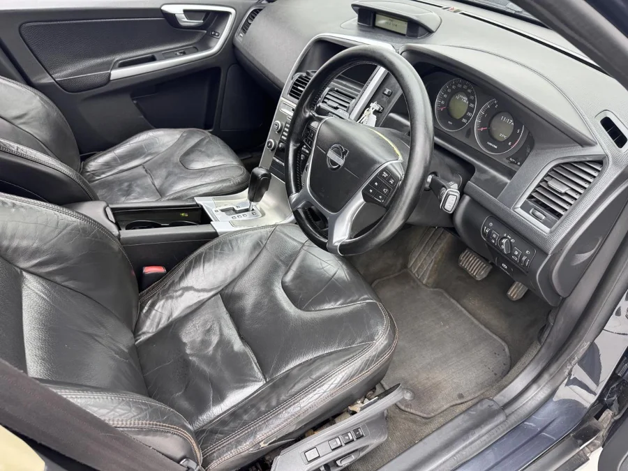 Used 2010 Volvo XC60 2.4D Geartronic - EBK Auto