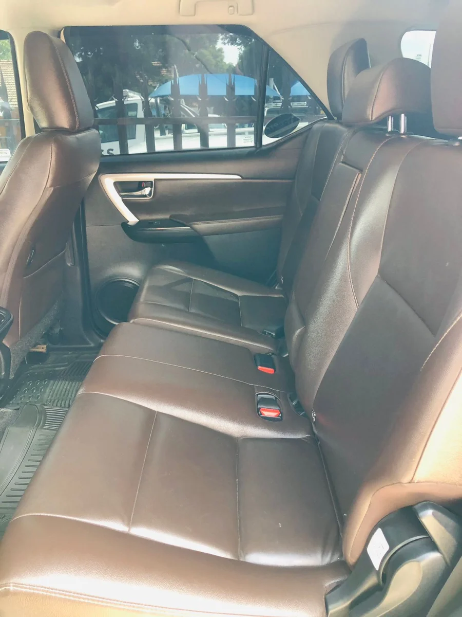 Used 2019 Toyota Fortuner 2.4GD-6 auto - Cars Gold Used 2019 Toyota Fortuner 2.4GD-6 auto - Cars Gold