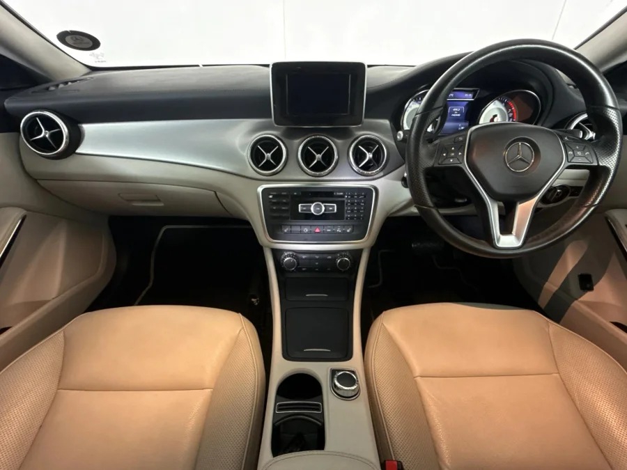 Used 2014 Mercedes-Benz CLA 180 auto - WeBuyCars Midstream Used 2014 Mercedes-Benz CLA 180 auto - WeBuyCars Midstream