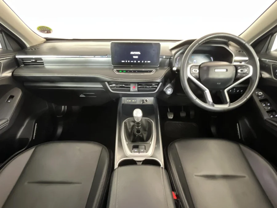 Used 2022 Haval Jolion 1.5T Luxury manual - WeBuyCars JHB South