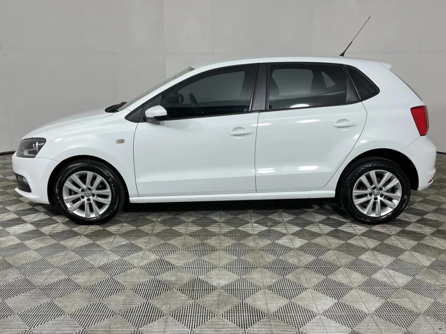 Used 2018 Volkswagen Polo Vivo hatch 1.4 Comfortline - WeBuyCars George