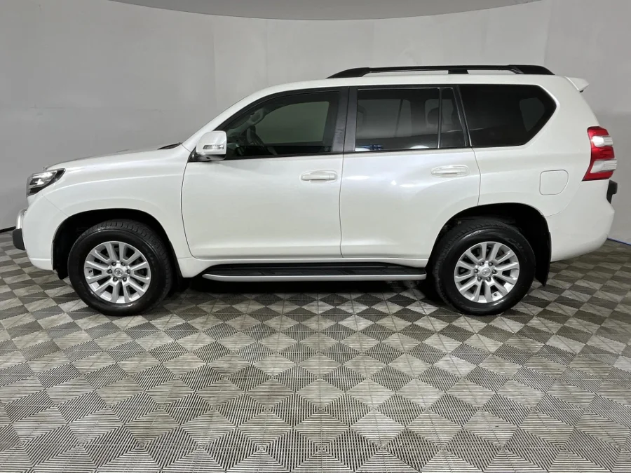 Used 2016 Toyota Land Cruiser Prado 3.0DT VX - WeBuyCars George