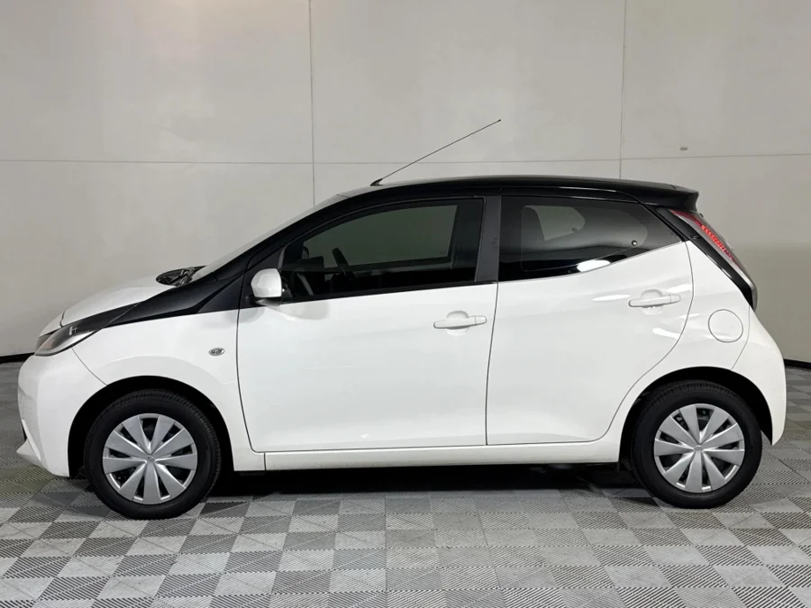 Used 2017 Toyota Aygo 1.0 X-Play - WeBuyCars Montana