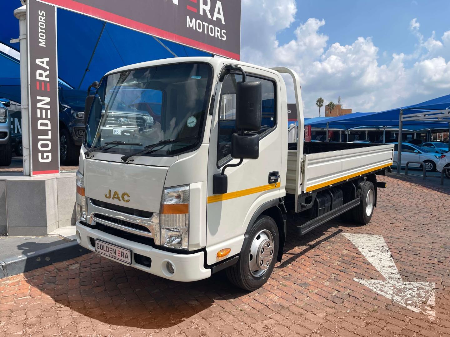 Used 2024 JAC X200 2.8TDi 80kW 1.5-ton single cab dropside
