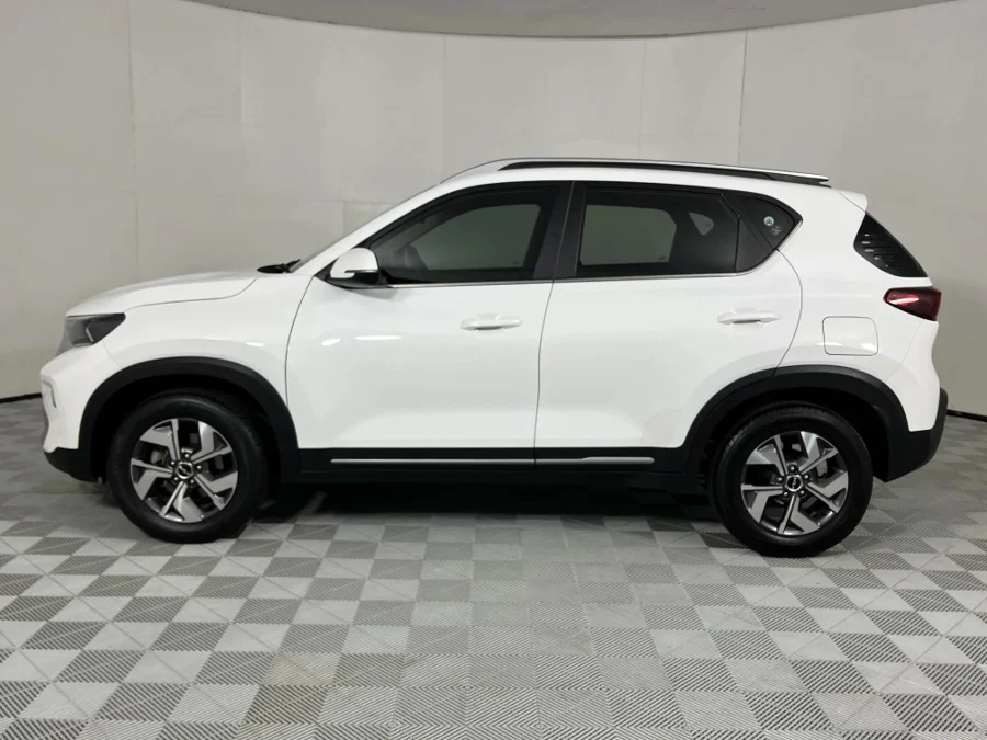 Used 2024 Kia Sonet 1.5 EX manual - WeBuyCars Gqeberha