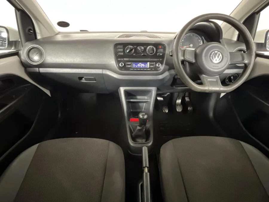 Used 2015 Volkswagen up! club up! 3-door 1.0 - WeBuyCars Silverlakes