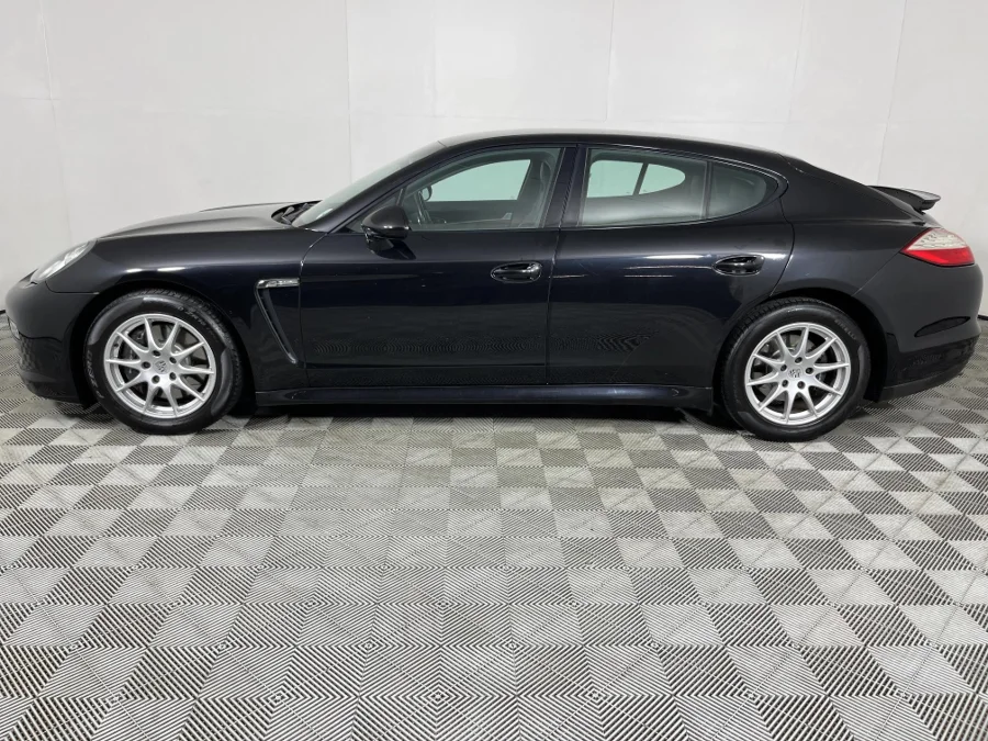 Used 2012 Porsche Panamera diesel - WeBuyCars The Dome