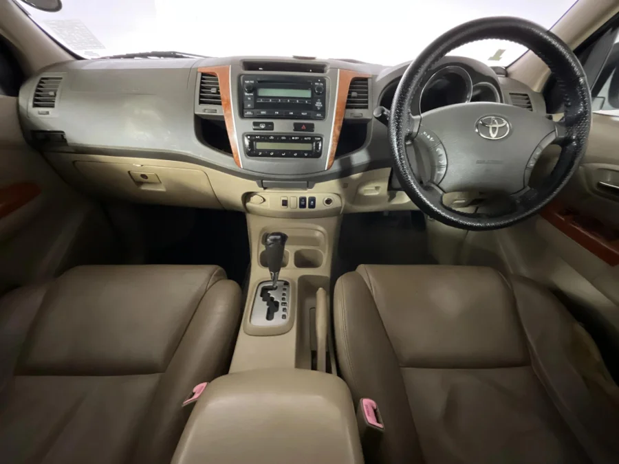 Used 2009 Toyota Fortuner 3.0D-4D auto - WeBuyCars Durban