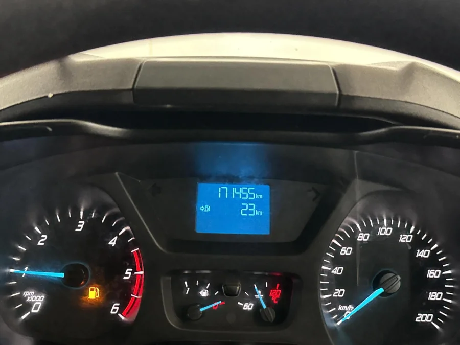 Used 2018 Ford Transit Custom panel van 2.2TDCi 74kW LWB Ambiente - WeBuyCars Midstream