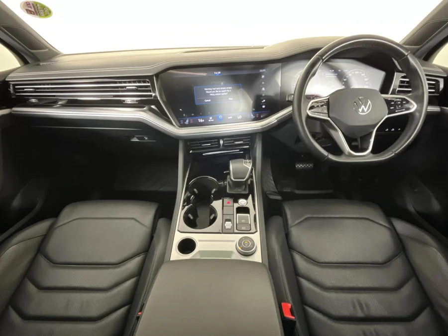 Used 2021 Volkswagen Touareg V6 TDI Luxury - WeBuyCars The Dome