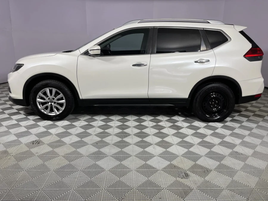 Used 2019 Nissan X-Trail 2.5 4x4 Acenta - WeBuyCars Durban
