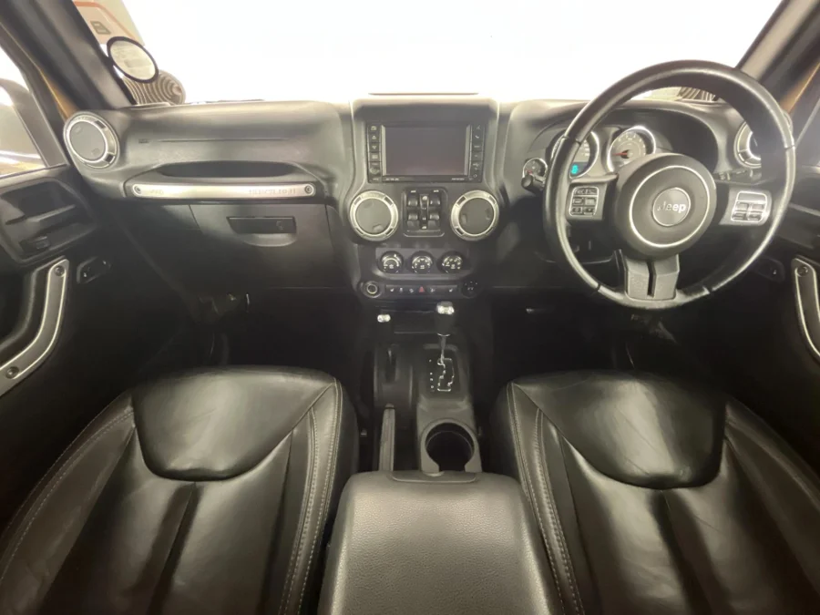 Used 2015 Jeep Wrangler Unlimited Sahara 3.6L 75th Anniversary Edition - WeBuyCars Polokwane