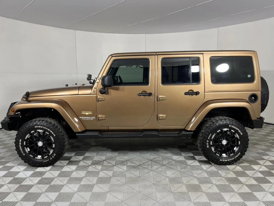 Used 2015 Jeep Wrangler Unlimited Sahara 3.6L 75th Anniversary Edition - WeBuyCars Polokwane