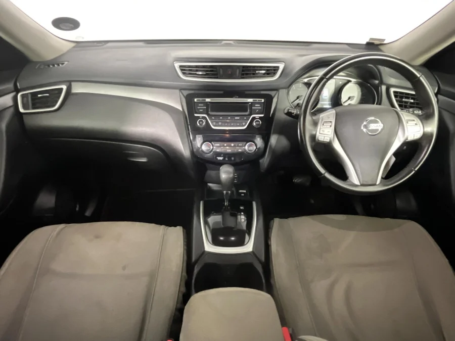 Used 2017 Nissan X-Trail 2.5 4x4 SE - WeBuyCars Lansdowne