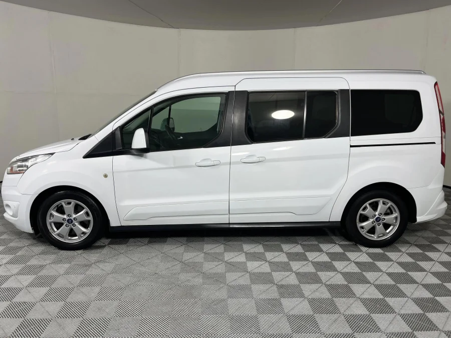 Used 2015 Ford Grand Tourneo Connect 1.6T Titanium auto - WeBuyCars The Dome