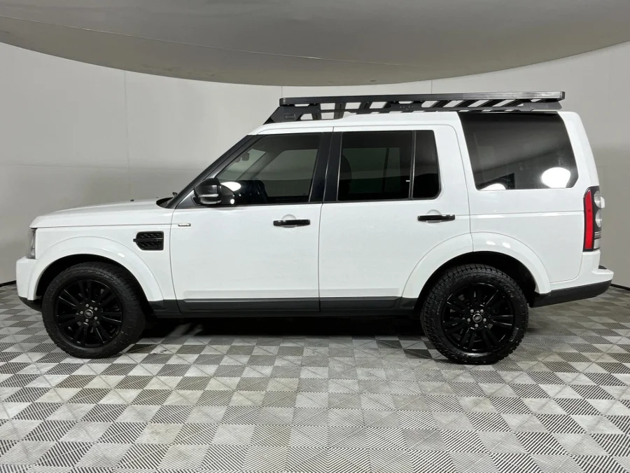 Used 2016 Land Rover Discovery SDV6 SE - WeBuyCars Riverhorse