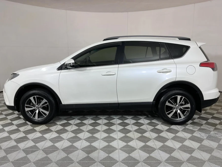Used 2018 Toyota RAV4 2.0 GX auto - WeBuyCars JHB South