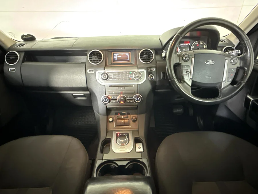 Used 2014 Land Rover Discovery TDV6 XS - WeBuyCars Midstream