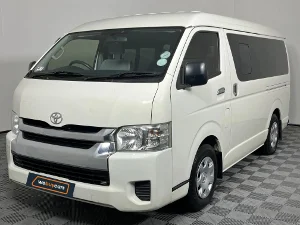 Used 2015 Toyota Quantum 2.7 GL 10-seater bus