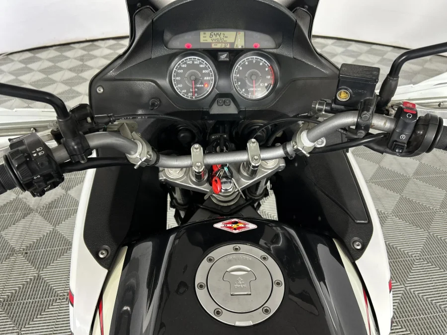 Used 2011 Honda XL 1000 Varadero - WeBuyCars Richmond