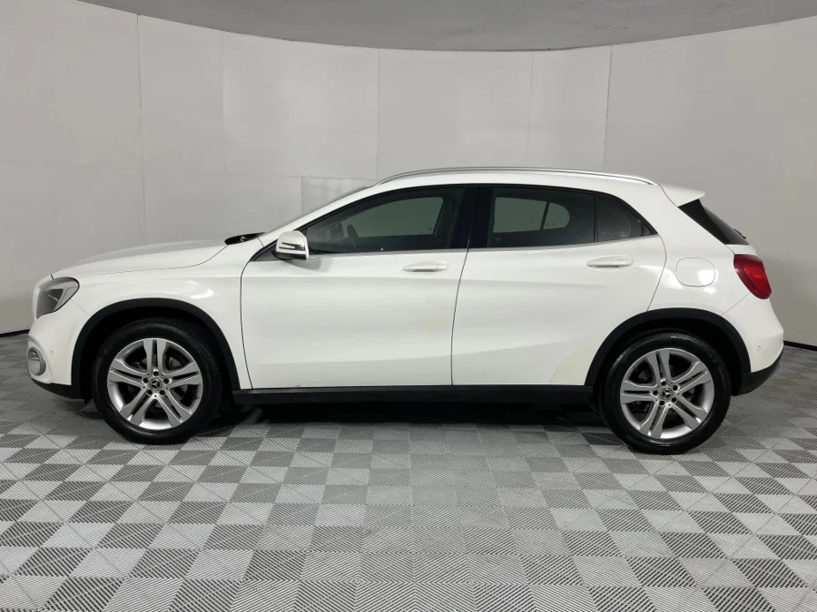 Used 2017 Mercedes-Benz GLA 200 auto - WeBuyCars Gqeberha