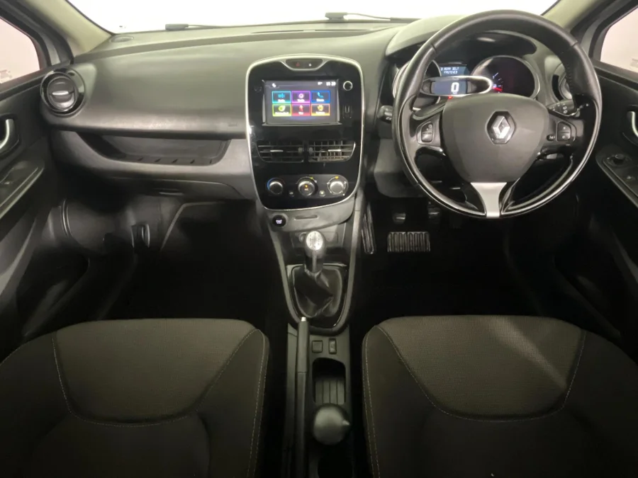 Used 2017 Renault Clio 66kW turbo Expression - WeBuyCars Silverlakes