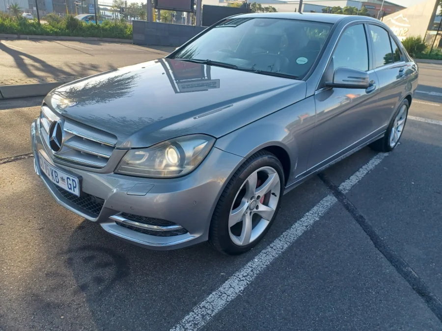 Used 2013 Mercedes-Benz C-Class C200CGI Avantgarde - Private Seller Used 2013 Mercedes-Benz C-Class C200CGI Avantgarde - Private Seller