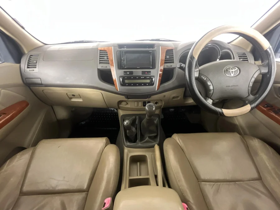 Used 2011 Toyota Fortuner 3.0D-4D 4x4 - WeBuycars East London