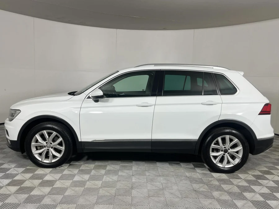 Used 2017 Volkswagen Tiguan 2.0TSI 4Motion Highline - WeBuyCars Riverhorse