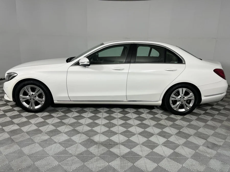 Used 2014 Mercedes-Benz C-Class C220d auto - WeBuyCars Richmond