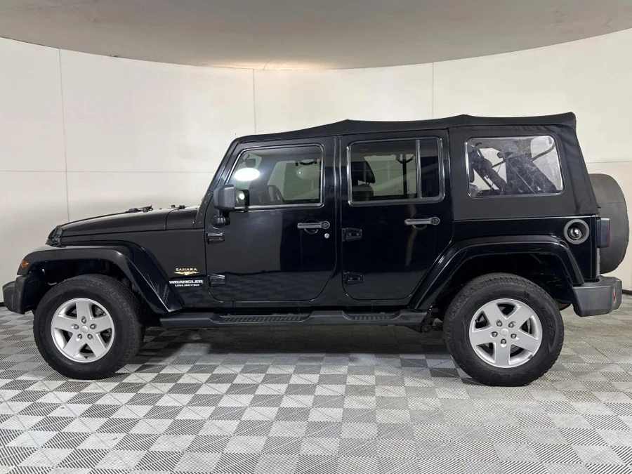 Used 2013 Jeep Wrangler Unlimited Sahara 3.6L 75th Anniversary Edition - WeBuyCars Midstream Used 2013 Jeep Wrangler Unlimited Sahara 3.6L 75th Anniversary Edition - WeBuyCars Midstream