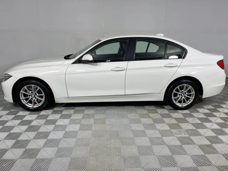 Used 2012 BMW 3 Series 320d sports-auto - WeBuyCars Silverlakes