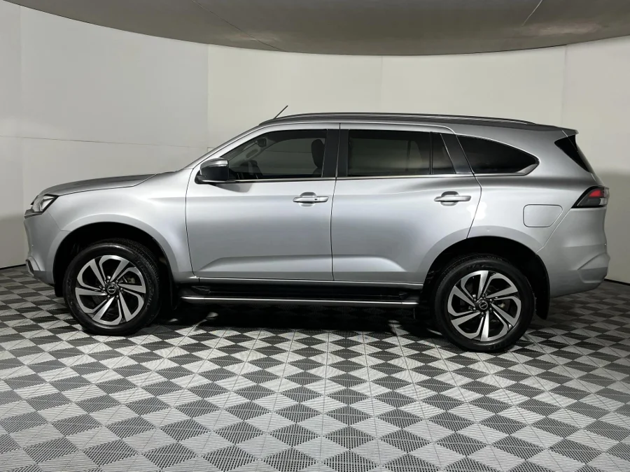 Used 2022 Isuzu mu-X 3.0TD Onyx 4x4 - WeBuyCars Germiston