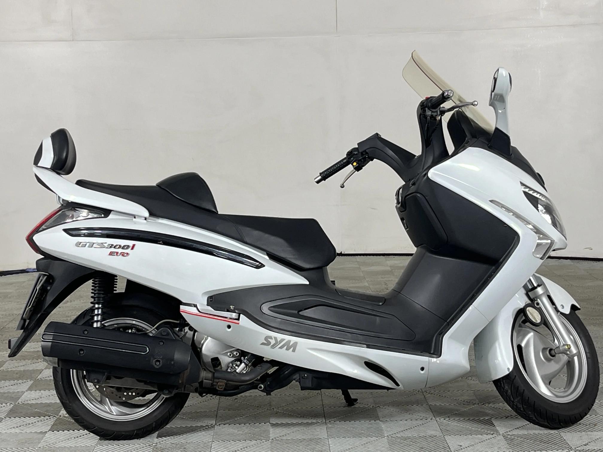 Used 2014 SYM GTS 300i