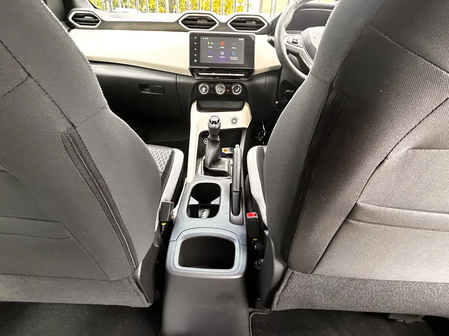 Used 2025 Nissan Magnite 1.0 Turbo Acenta manual - IC Auto Benoni