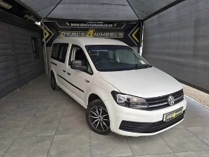 Used 2016 Volkswagen Caddy Maxi 2.0TDI crew bus