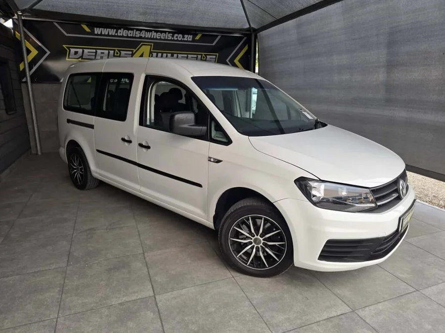 Used 2016 Volkswagen Caddy Maxi 2.0TDI crew bus - Deals 4 Wheels Used 2016 Volkswagen Caddy Maxi 2.0TDI crew bus - Deals 4 Wheels