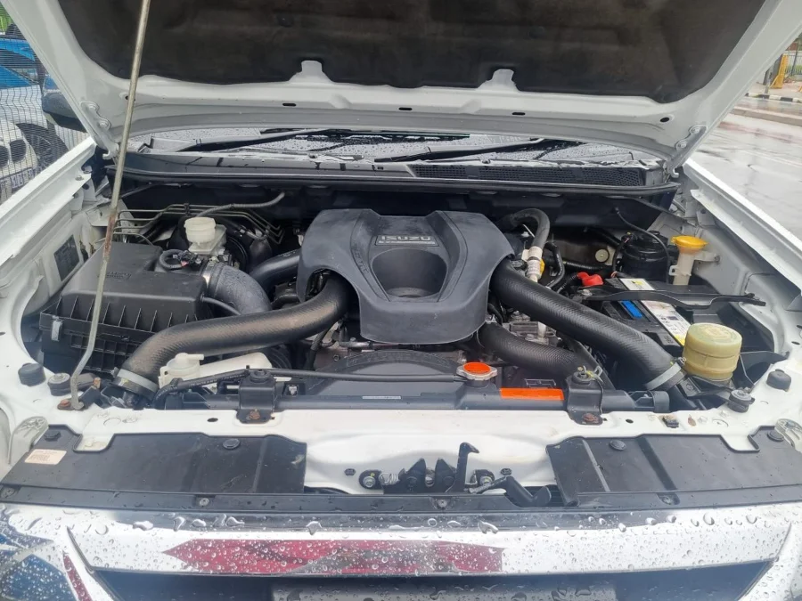 Used 2019 Isuzu KB 300D-Teq Extended cab LX - Carbase Auto