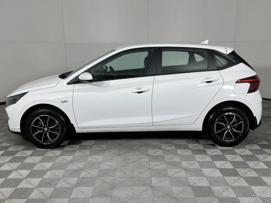 Used 2023 Hyundai i20 1.2 Motion - WeBuycars East London Used 2023 Hyundai i20 1.2 Motion - WeBuycars East London