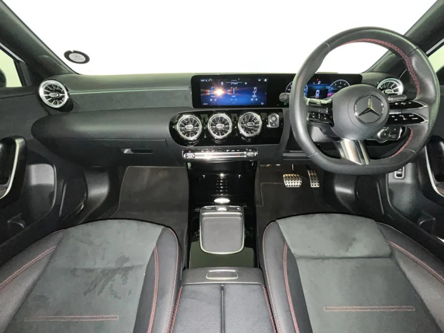 Used 2024 Mercedes-Benz A-Class A200 sedan Progressive - WeBuyCars  Witbank