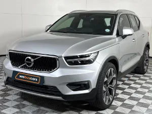Used 2018 Volvo XC40 D4 AWD Momentum