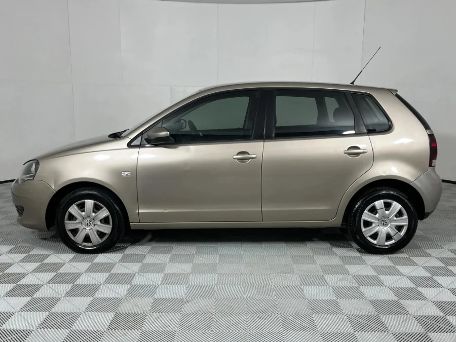 Used 2016 Volkswagen Polo Vivo hatch 1.4 Trendline - WeBuyCars Gqeberha